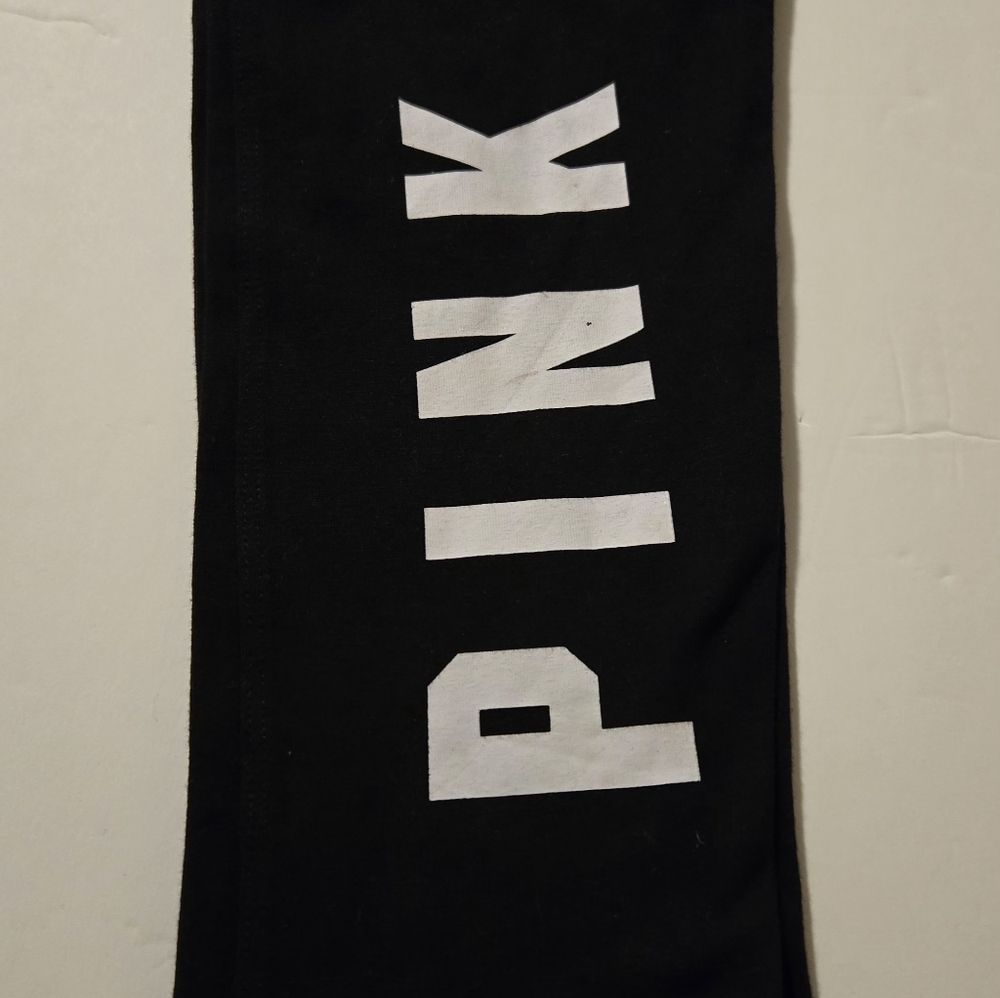 NWT Pink Victoria's Secret LG Leggings - Picture 2 of 3